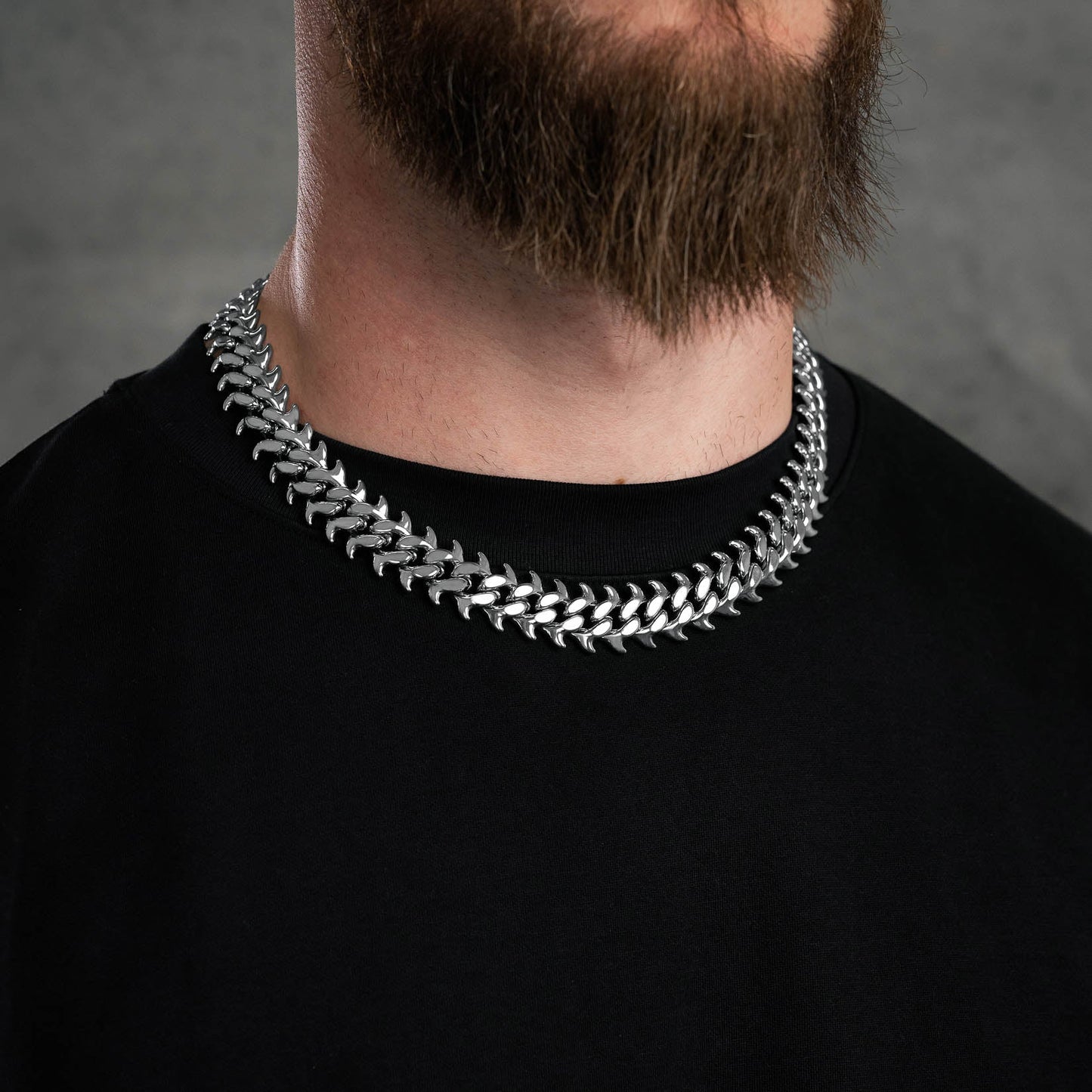 "Fishbone" Curved Spike Cuban Chain